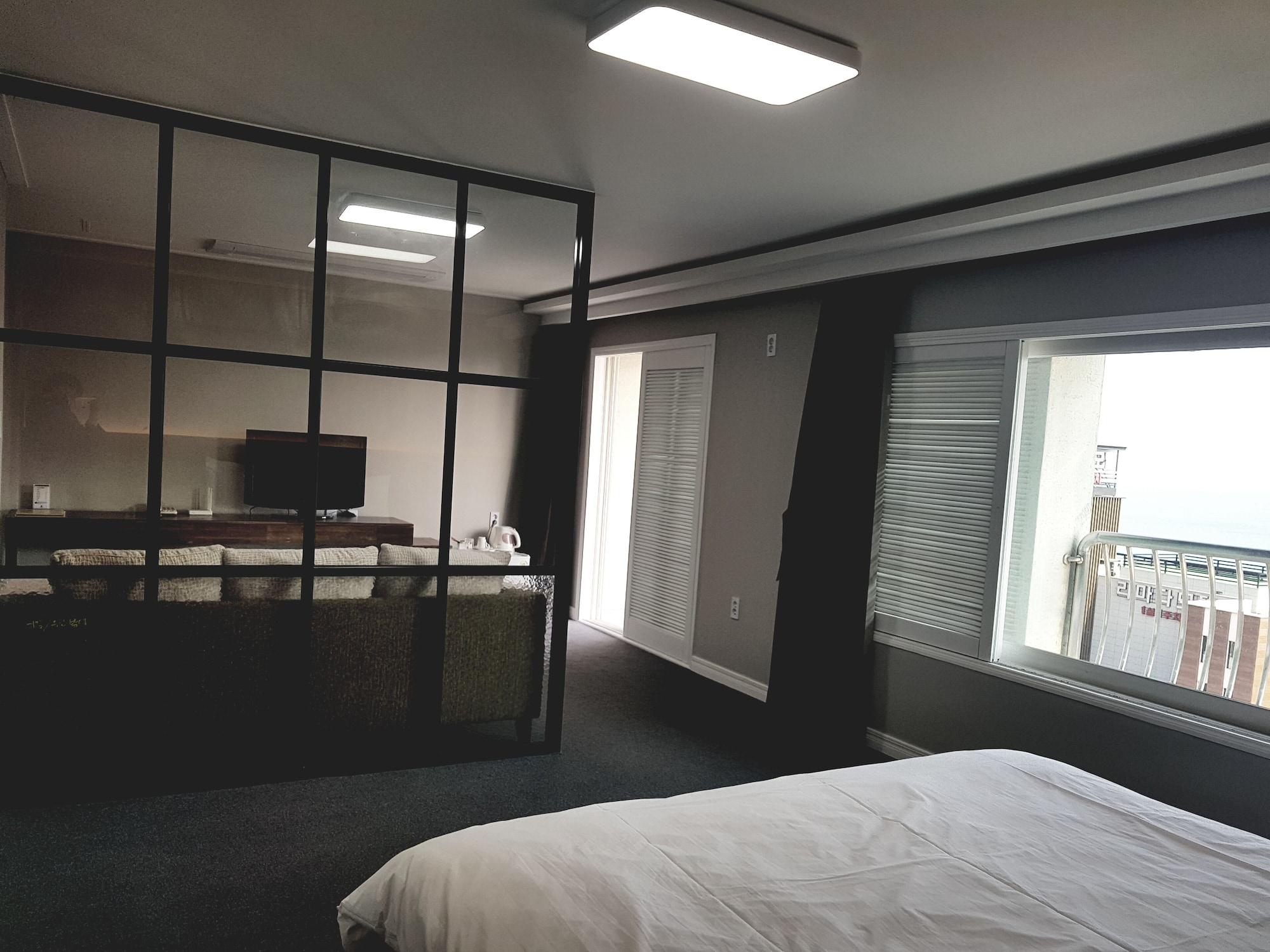 Hotel Ocean View Ilsan Ni Zewnętrze zdjęcie