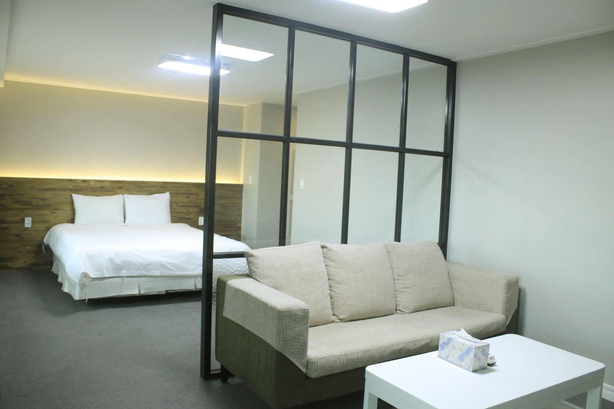Hotel Ocean View Ilsan Ni Zewnętrze zdjęcie